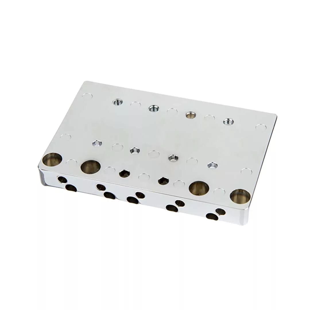 Fender® HiMass™ 5-String Bass Wide Bridge Assembly With Zinc Saddles, Chrome - Image 2