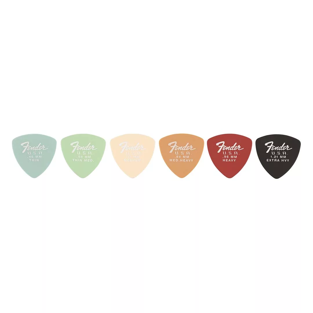 Fender Dura-Tone® Delrin Picks, 346 Shape Pick - Black - Image 3