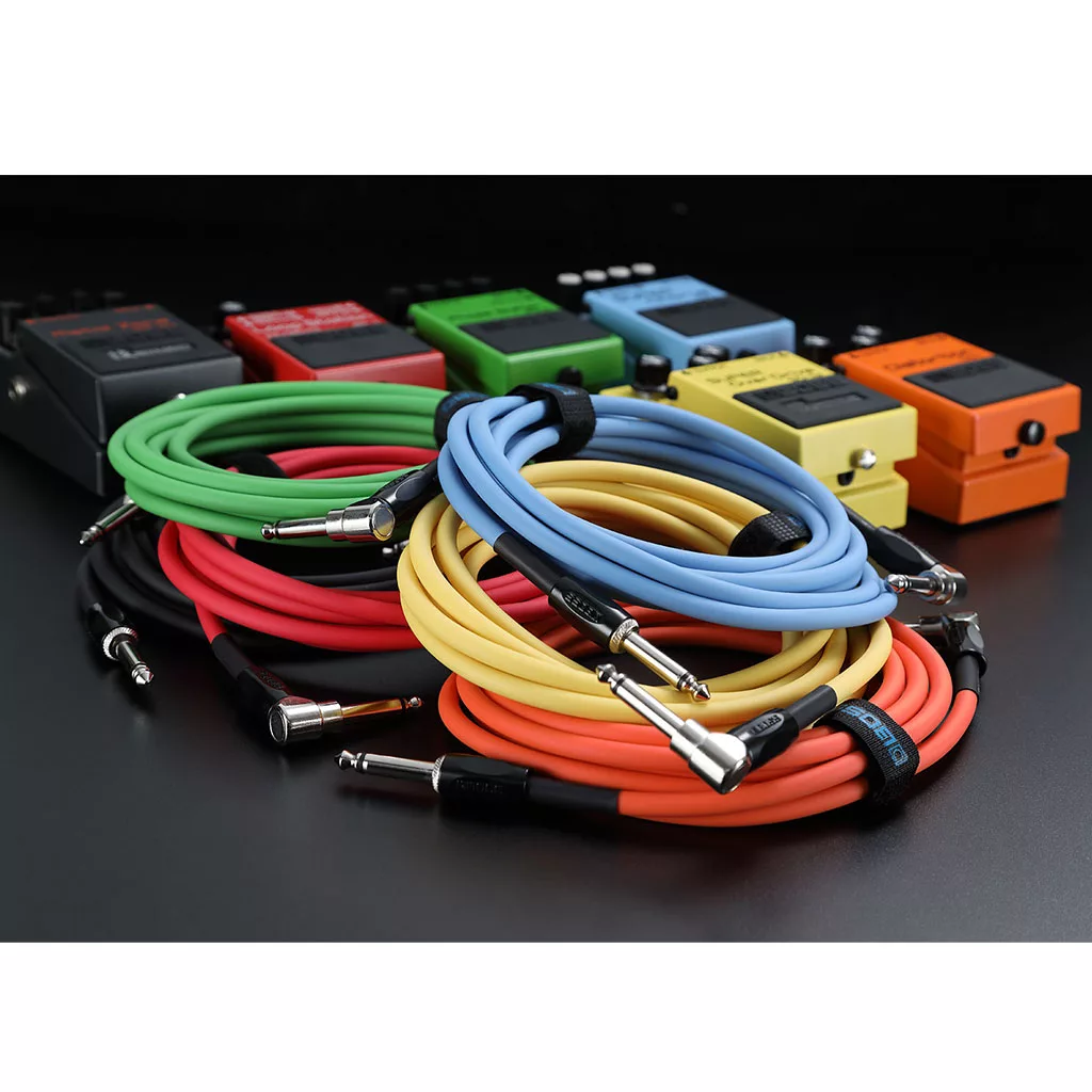 Boss BIC-10A 10-Foot Instrument Cable - Yellow - Image 2