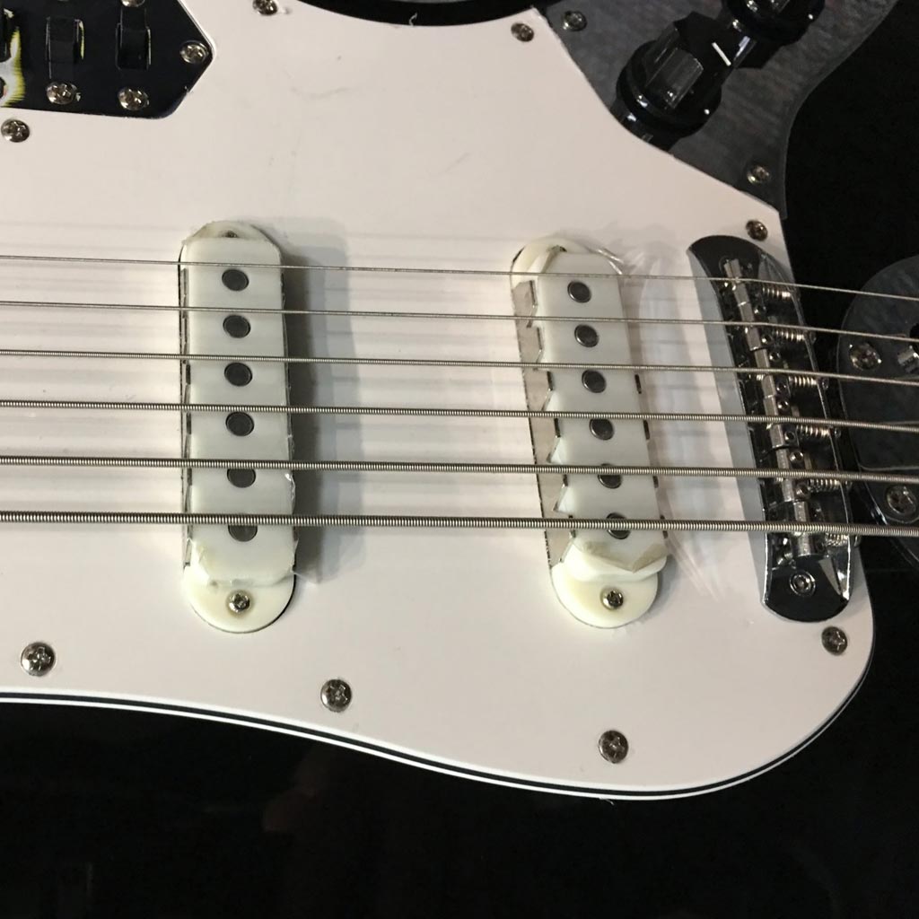 Squier by Fender Vintage Modified Bass 6-String Black (Baritone) - Image 4